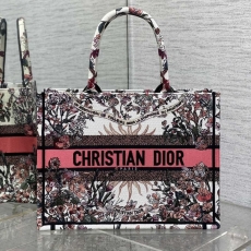 Christian Dior Shopping Bags